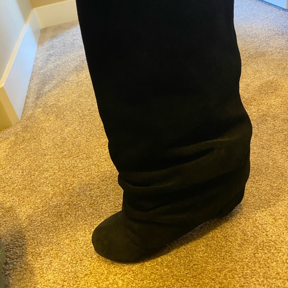 Slouchy boots
